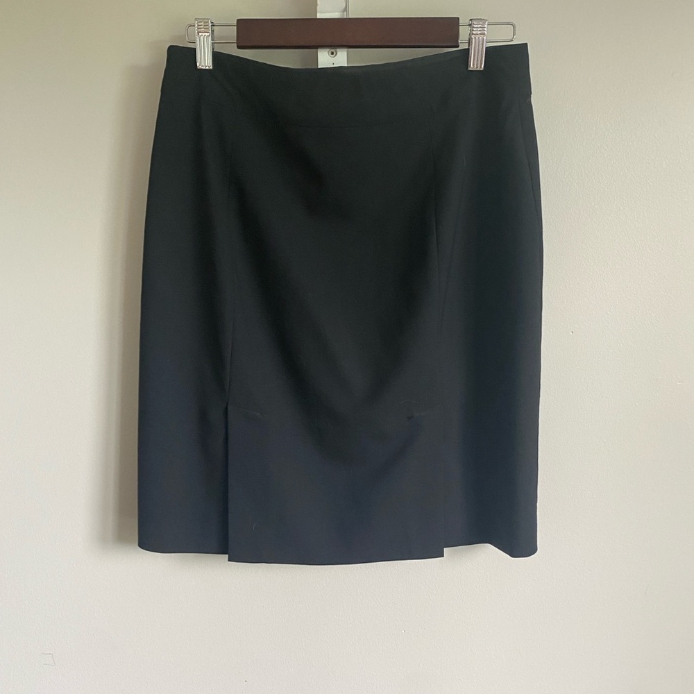 Banana Republic Black Pencil Skirt Knee-Length Workwear